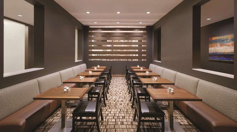 <b>Embassy Suites Oklahoma City Dtwn Restaurant</b>. Images powered by <a href="https://iceportal.shijigroup.com/" title="IcePortal" target="_blank">IcePortal</a>.
