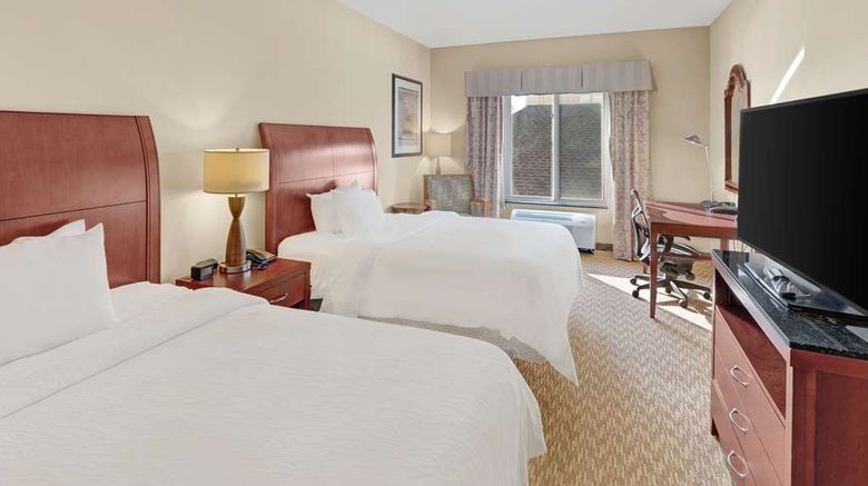 <b>Hilton Garden Inn North/Quail Springs Room</b>. Images powered by <a href="https://iceportal.shijigroup.com/" title="IcePortal" target="_blank">IcePortal</a>.