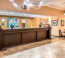 DoubleTree by Hilton Olympia Lobby