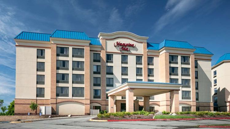 Hampton Inn Council Bluffs Exterior