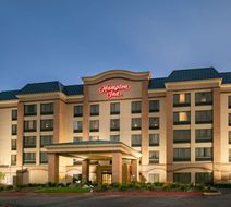 Hampton Inn Council Bluffs Exterior