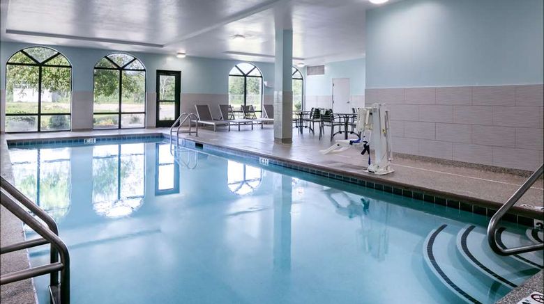 <b>Hampton Inn Council Bluffs Pool</b>. Images powered by <a href="https://iceportal.shijigroup.com/" title="IcePortal" target="_blank">IcePortal</a>.