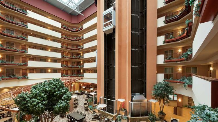 Embassy Suites Omaha Lobby