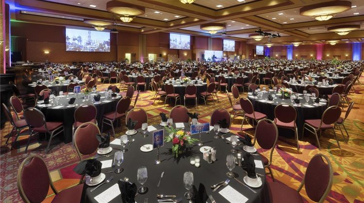 Embassy Suites Omaha Restaurant