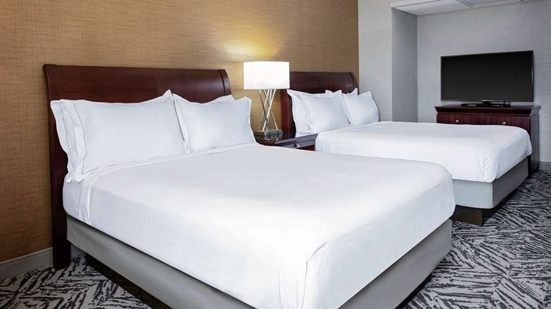 <b>DoubleTree by Hilton Hotel Downtown Room</b>. Images powered by <a href="https://iceportal.shijigroup.com/" title="IcePortal" target="_blank">IcePortal</a>.