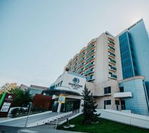 DoubleTree by Hilton Hotel Oradea Exterior
