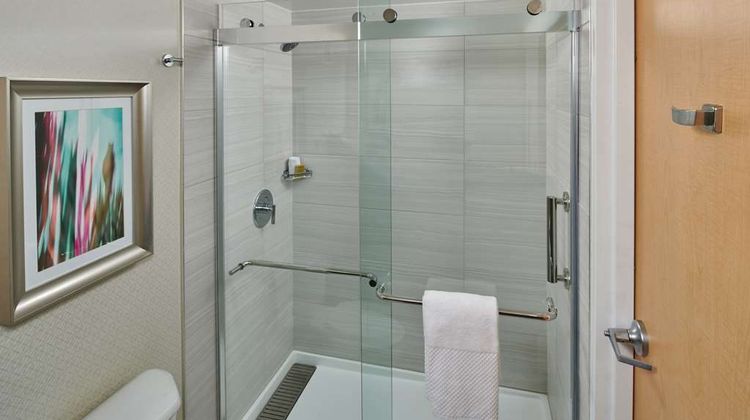 DoubleTree by Hilton Irvine - Spectrum Room