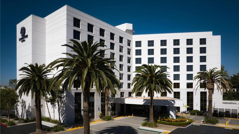 DoubleTree by Hilton Irvine - Spectrum Exterior. Images powered by <a href="https://iceportal.shijigroup.com" target="_blank" rel="noopener">Ice Portal</a>.