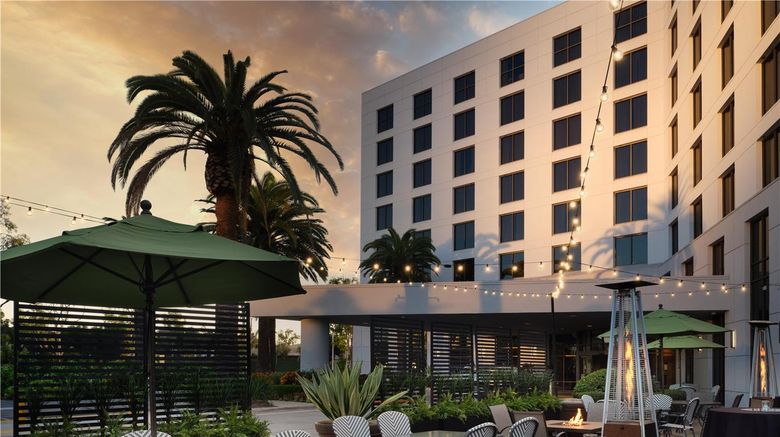 <b>DoubleTree by Hilton Irvine - Spectrum Exterior</b>. Images powered by <a href="https://iceportal.shijigroup.com/" title="IcePortal" target="_blank">IcePortal</a>.