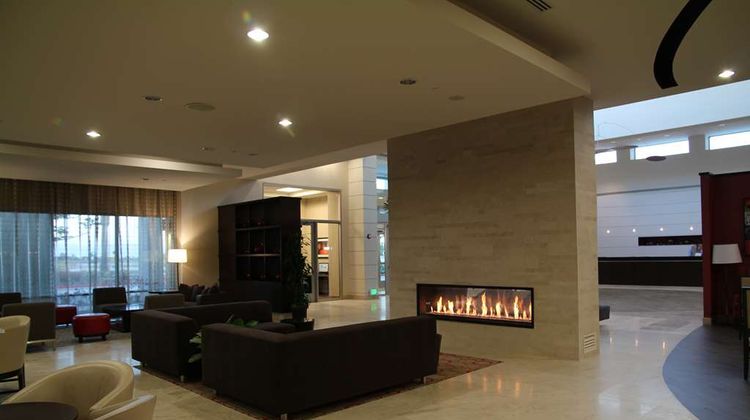 Embassy Suites Ontario Airport Lobby