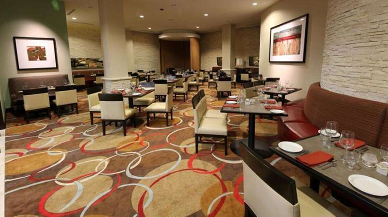 <b>Embassy Suites Ontario Airport Restaurant</b>. Images powered by <a href="https://iceportal.shijigroup.com/" title="IcePortal" target="_blank">IcePortal</a>.