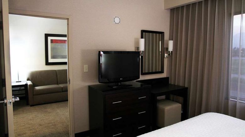 <b>Embassy Suites Ontario Airport Room</b>. Images powered by <a href="https://iceportal.shijigroup.com/" title="IcePortal" target="_blank">IcePortal</a>.