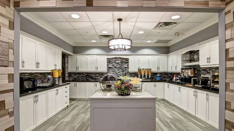 Homewood Suites Burlington Restaurant