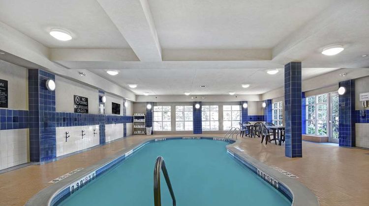 Homewood Suites Burlington Pool