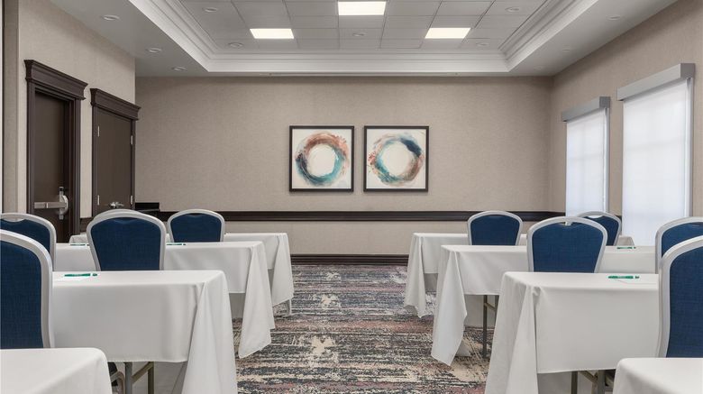 <b>Homewood Suites Burlington Meeting</b>. Images powered by <a href="https://iceportal.shijigroup.com/" title="IcePortal" target="_blank">IcePortal</a>.