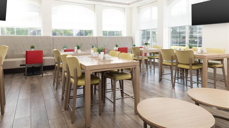 Hilton Garden Inn Ontario Restaurant
