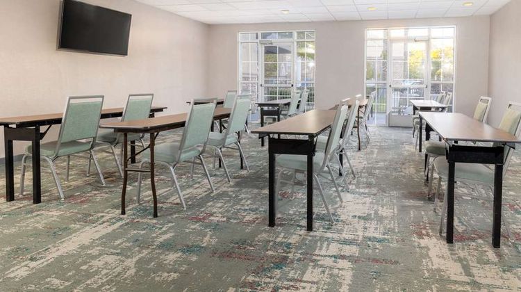 Homewood Suites by Hilton Ontario Meeting