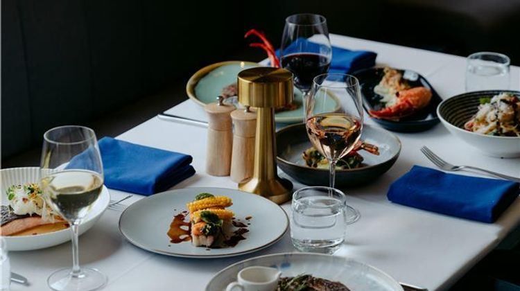 Hilton Surfers Paradise Hotel Restaurant