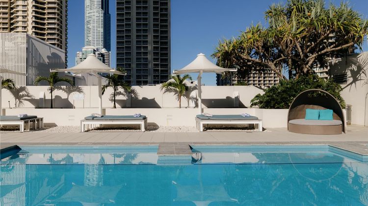 Hilton Surfers Paradise Hotel Pool