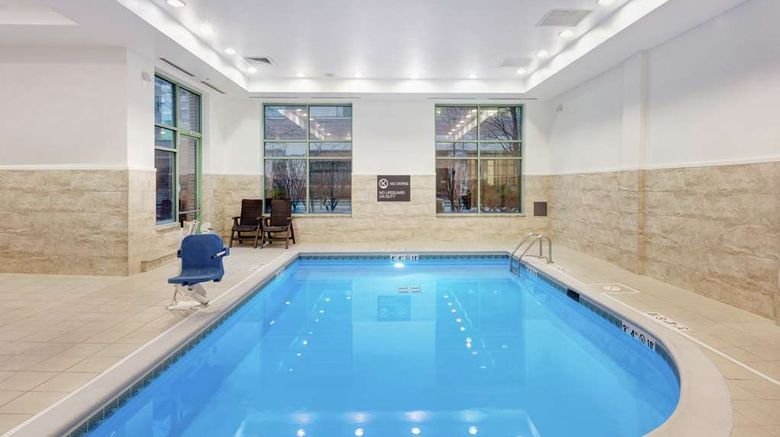 <b>Hilton Garden Inn Evanston Pool</b>. Images powered by <a href="https://iceportal.shijigroup.com/" title="IcePortal" target="_blank">IcePortal</a>.