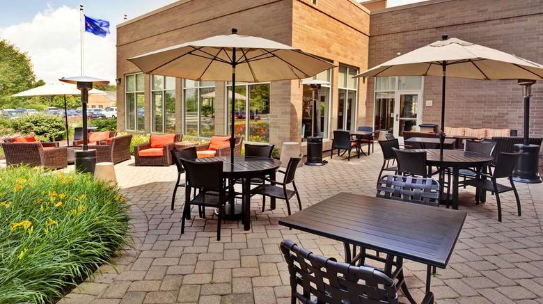 <b>Hilton Garden Inn Lake Forest Mettawa Exterior</b>. Images powered by <a href="https://iceportal.shijigroup.com/" title="IcePortal" target="_blank">IcePortal</a>.