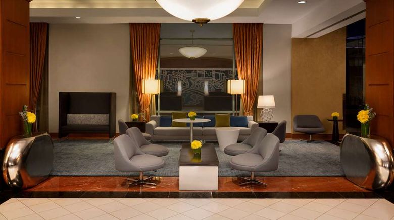 <b>Hilton Chicago/Magnificent Mile Suites Lobby</b>. Images powered by <a href="https://iceportal.shijigroup.com/" title="IcePortal" target="_blank">IcePortal</a>.