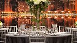 Hilton Chicago/Magnificent Mile Suites Restaurant