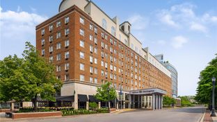 Hilton Orrington/Evanston