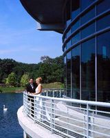 Doubletree Guest Suites & Conference Ctr