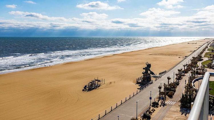 Hampton Inn Virginia Beach Oceanfrnt Nth Room