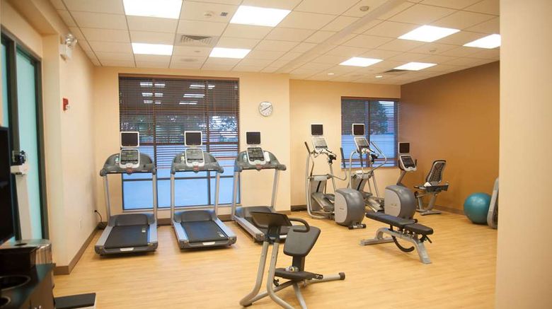 <b>Hilton Garden Inn Virginia Beach Health</b>. Images powered by <a href="https://iceportal.shijigroup.com/" title="IcePortal" target="_blank">IcePortal</a>.