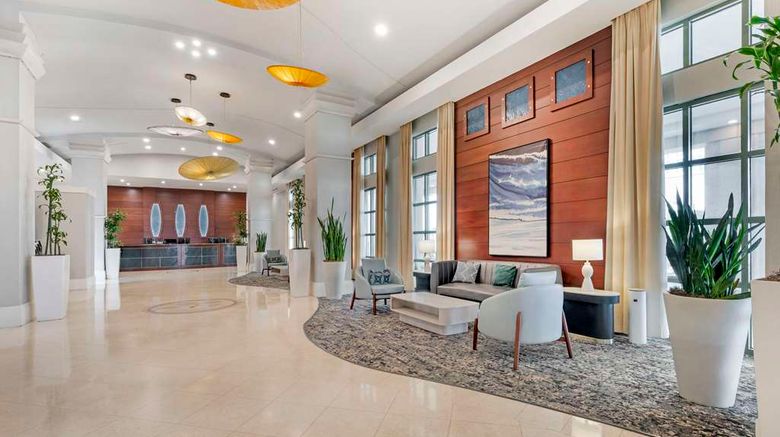 <b>Hilton Virginia Beach Oceanfront Lobby</b>. Images powered by <a href="https://iceportal.shijigroup.com/" title="IcePortal" target="_blank">IcePortal</a>.