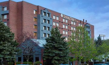 DoubleTree by Hilton Leominster