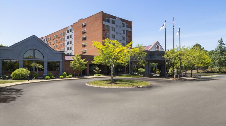DoubleTree by Hilton Leominster Exterior