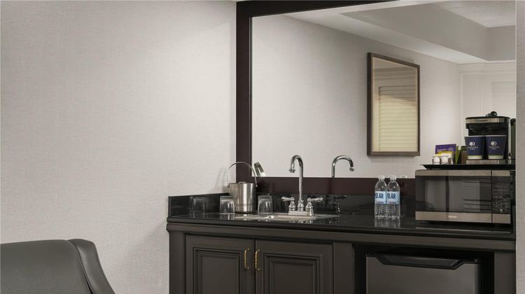 DoubleTree by Hilton Leominster Other