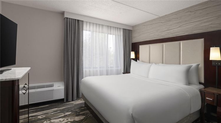 DoubleTree by Hilton Leominster Room