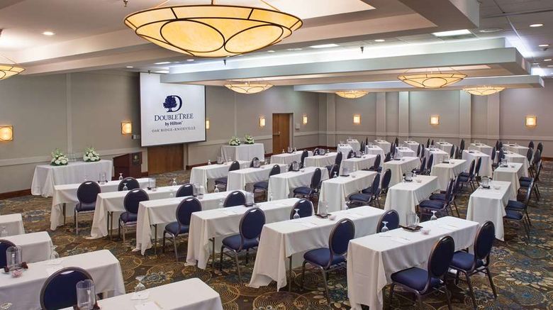 <b>Doubletree By Hilton Oak Ridge-Knoxville Meeting</b>. Images powered by <a href="https://iceportal.shijigroup.com/" title="IcePortal" target="_blank">IcePortal</a>.