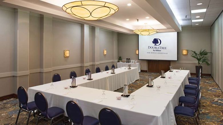 <b>Doubletree By Hilton Oak Ridge-Knoxville Meeting</b>. Images powered by <a href="https://iceportal.shijigroup.com/" title="IcePortal" target="_blank">IcePortal</a>.