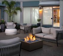 Hilton Garden Inn Orlando Airport Exterior