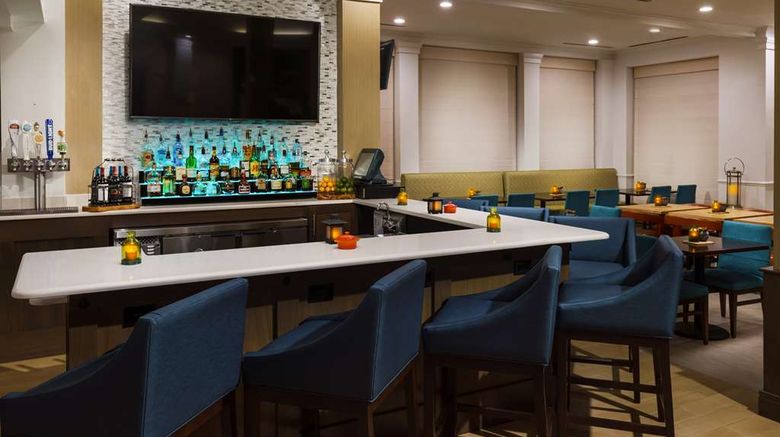 <b>Hilton Garden Inn Orlando N./Lake Mary Restaurant</b>. Images powered by <a href="https://iceportal.shijigroup.com/" title="IcePortal" target="_blank">IcePortal</a>.