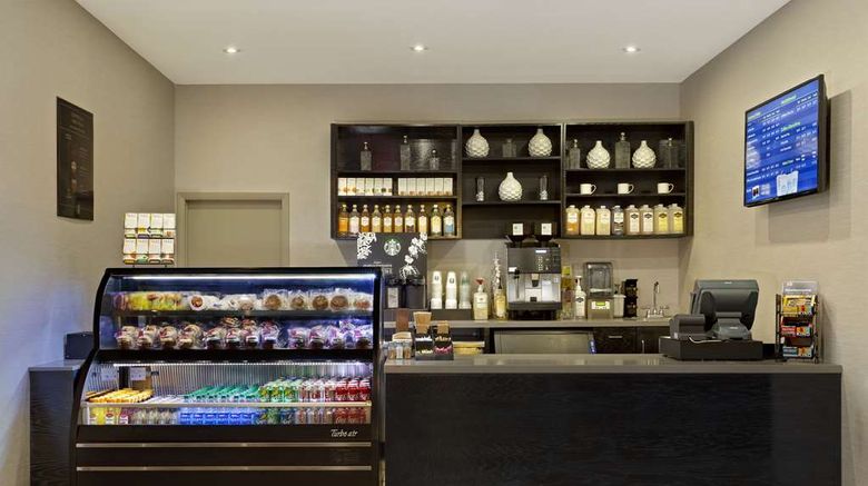 <b>DoubleTree Orlando East Restaurant</b>. Images powered by <a href="https://iceportal.shijigroup.com/" title="IcePortal" target="_blank">IcePortal</a>.
