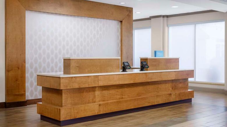 <b>Hilton Garden Inn Orlando at SeaWorld Lobby</b>. Images powered by <a href="https://iceportal.shijigroup.com/" title="IcePortal" target="_blank">IcePortal</a>.