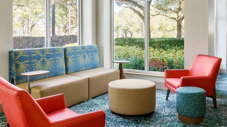 <b>Hilton Garden Inn Orlando at SeaWorld Lobby</b>. Images powered by <a href="https://iceportal.shijigroup.com/" title="IcePortal" target="_blank">IcePortal</a>.