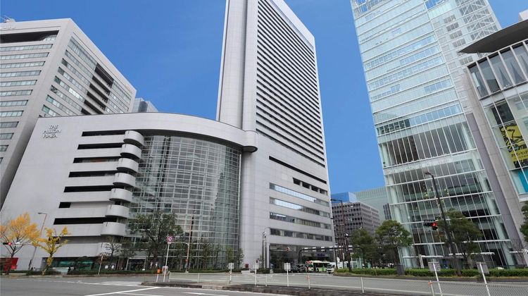 Hilton Osaka Exterior