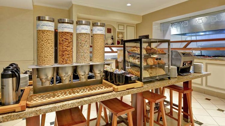 Hilton Garden Inn Oshkosh Restaurant