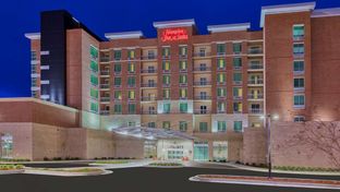 Hampton Inn/Suites Downtown Waterfront