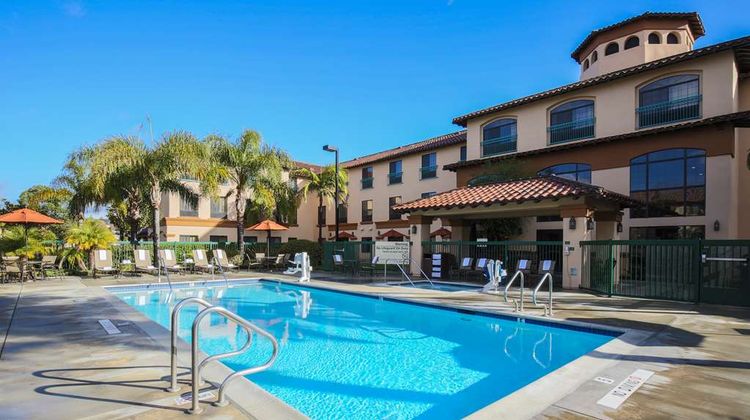 Hampton Inn & Suites Camarillo Pool