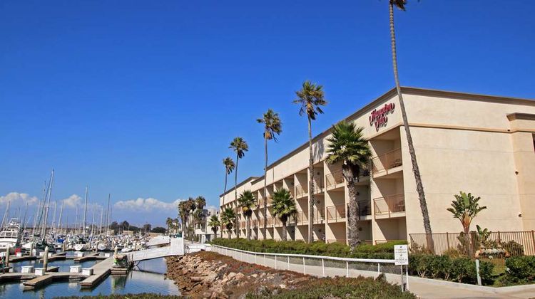Hampton Inn Channel Islands Harbor Exterior