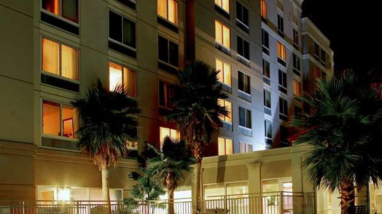 Hilton Garden Inn Oxnard/Camarillo Pool