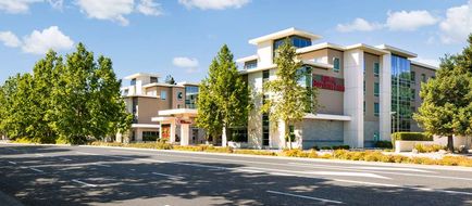 Hilton Garden Inn Palo Alto Exterior